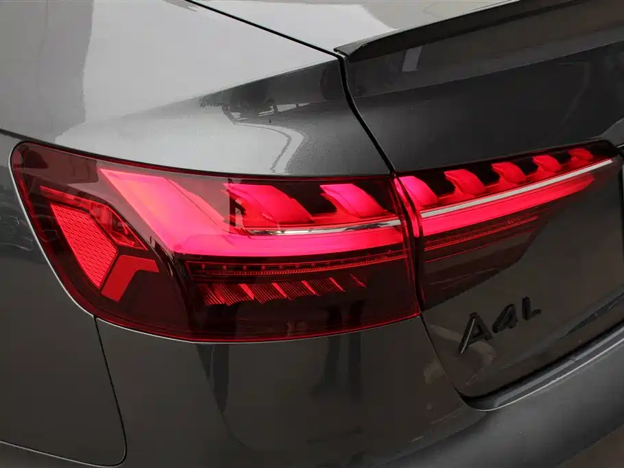 Audi A4L 2024 40 TFSI quattro RS Kit Speed Edition фото 6