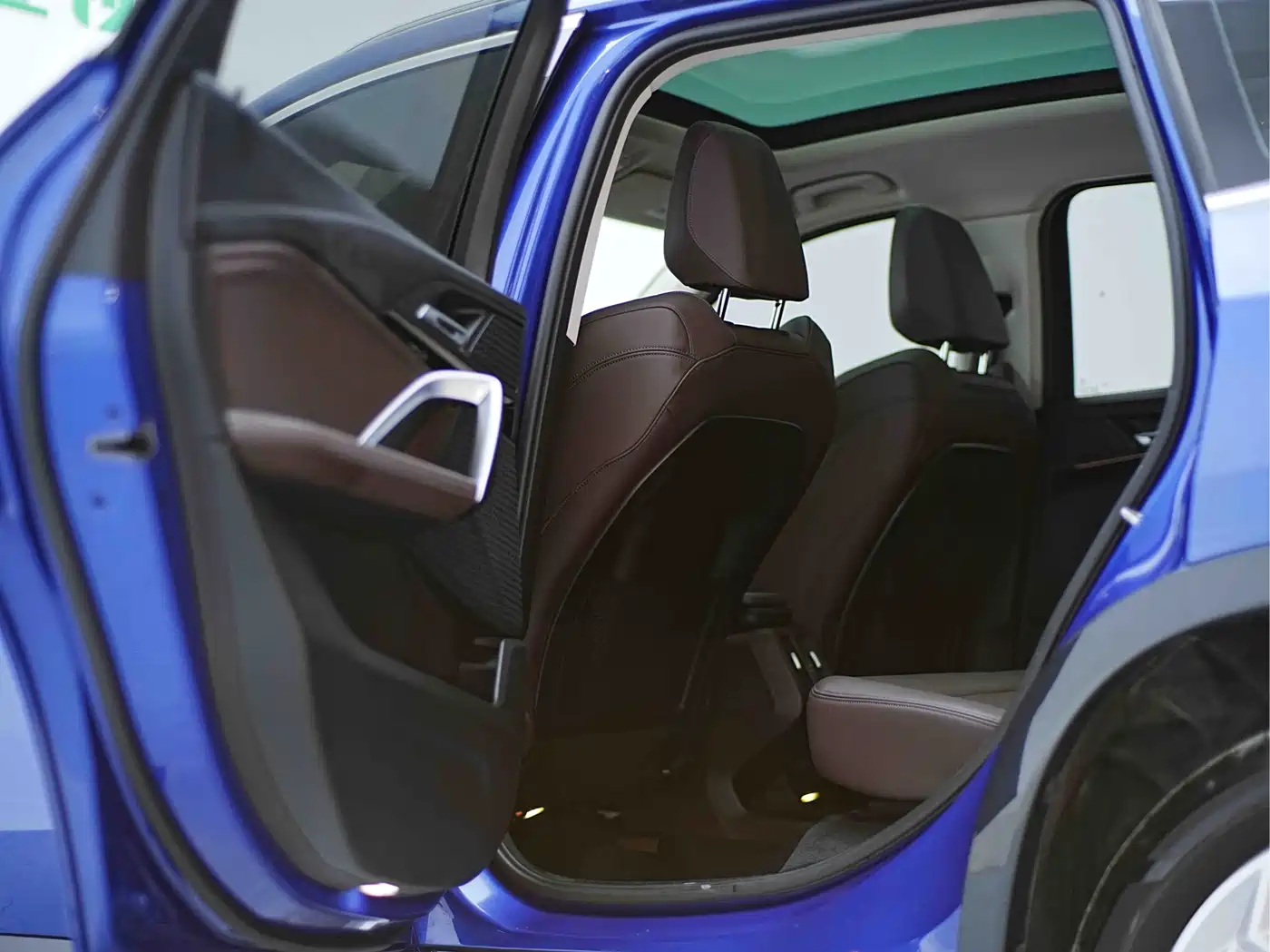 BMW X1 2023 sDrive20Li X Design Package фото 16