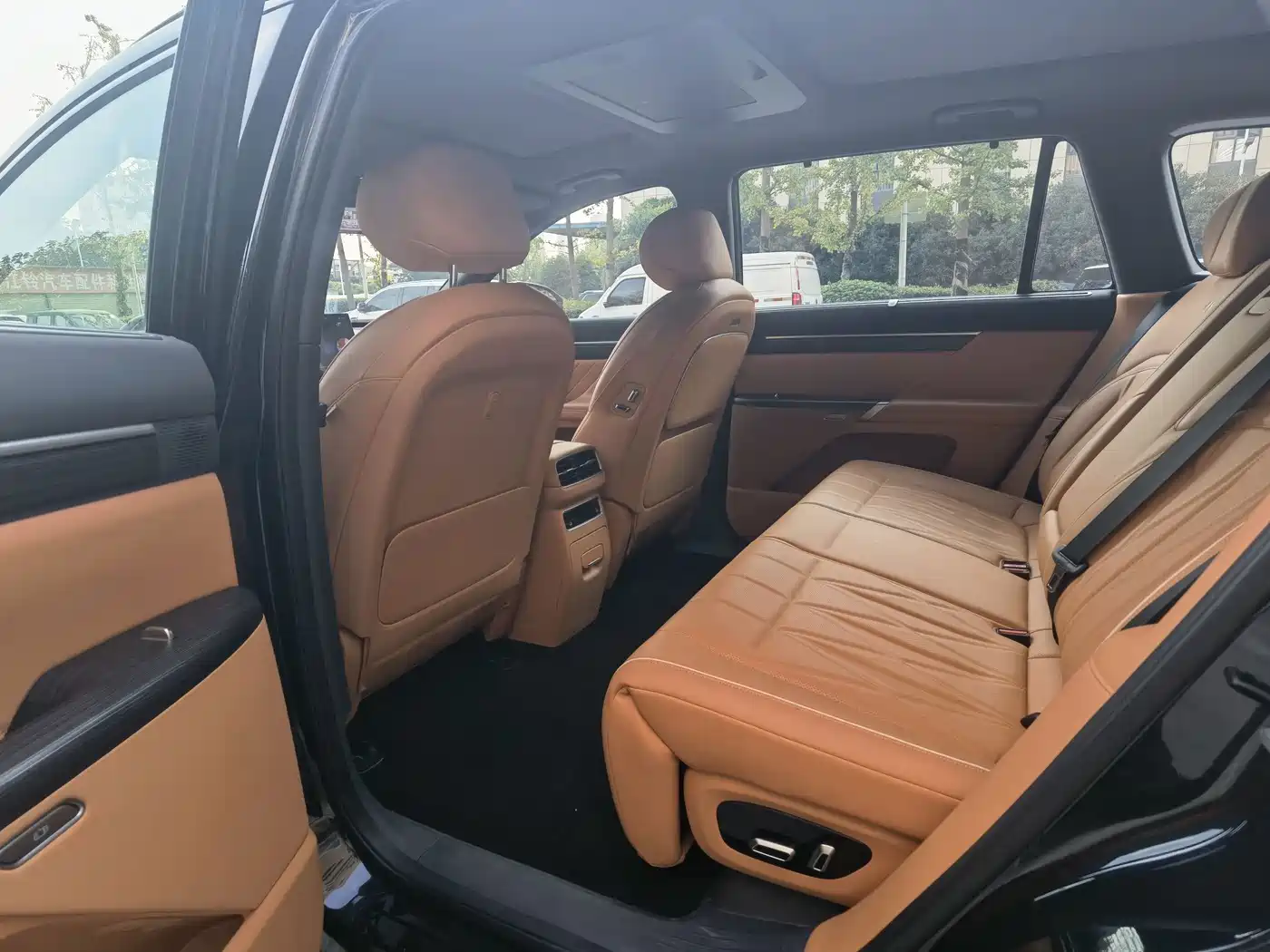 2025 Dongfeng Yipai eπ008