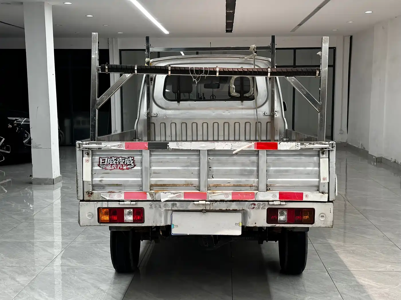 Dongfeng Xiaokang DFSK C32 2020 2020 Model 1.6L Standard SFG16