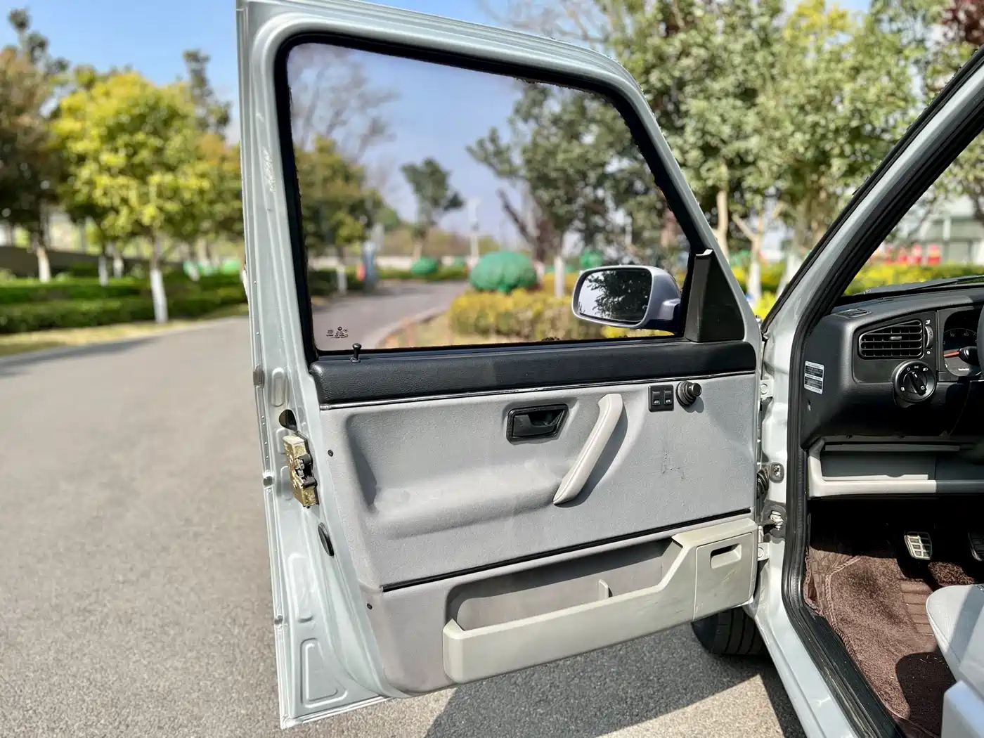 Volkswagen Jetta 2012 1.6L Collector's Edition фото 9