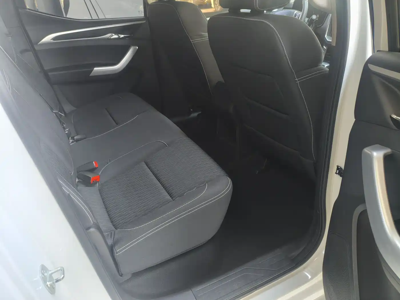 SAIC MAXUS CHASE T70