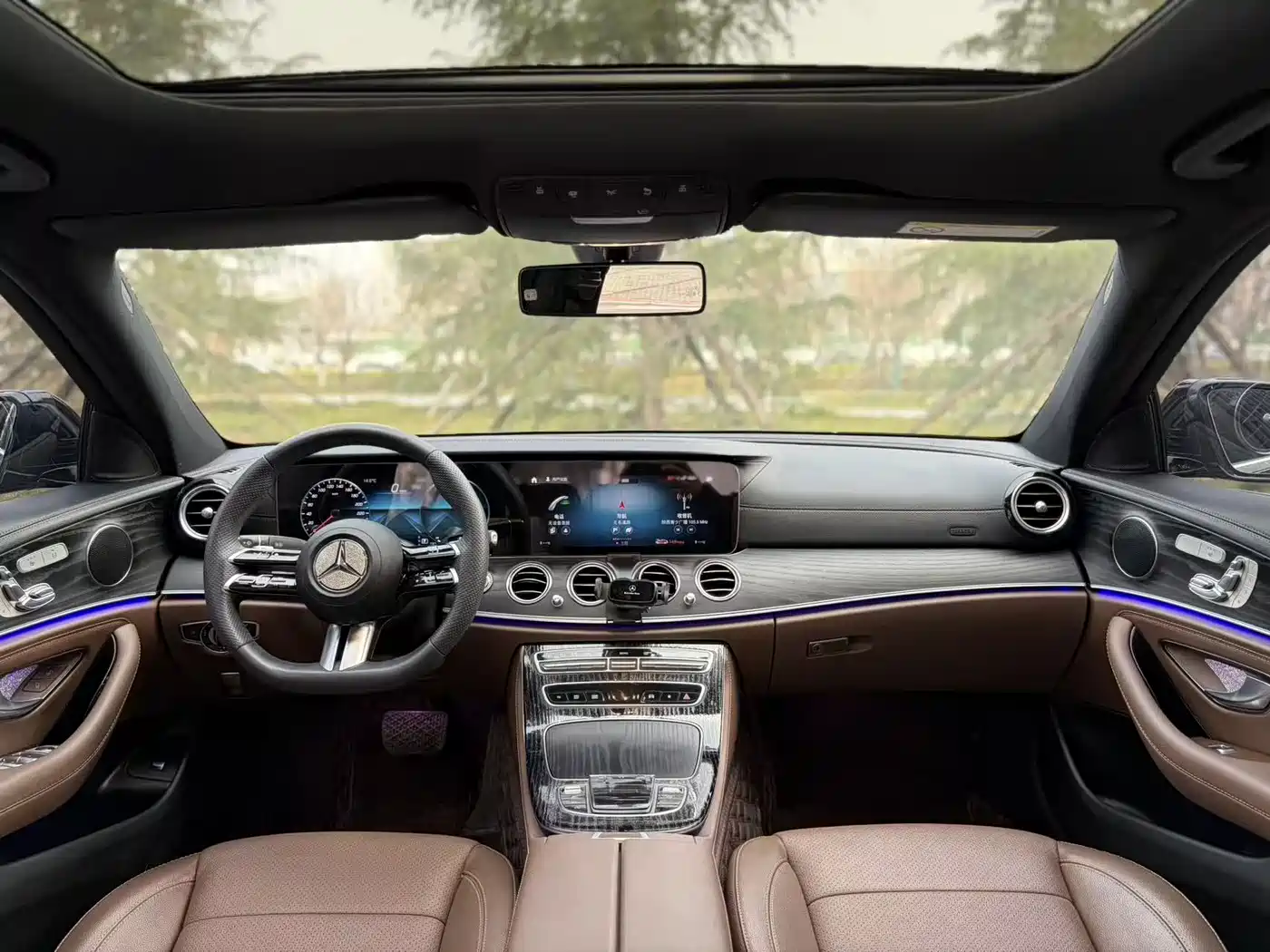 Mercedes-Benz E-Class 2023 E 300 L Sport Fashion фото 10