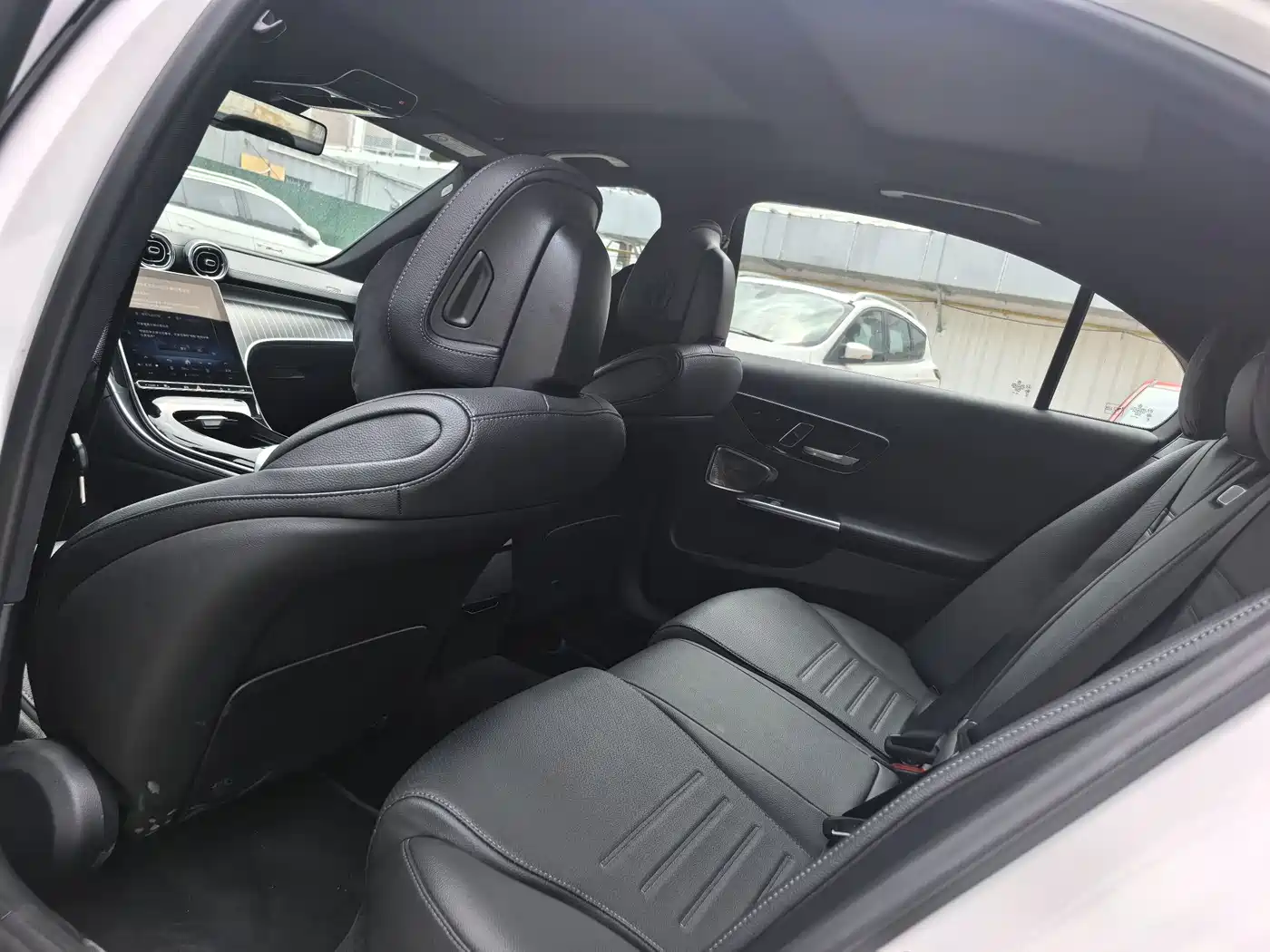 Mercedes-Benz C-Class 2025 C 260 L Night Sport Edition фото 10