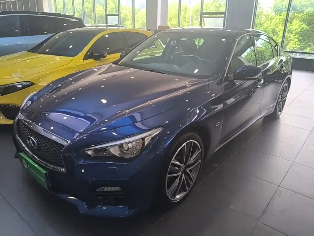 Photo 1 - Infiniti Q50L