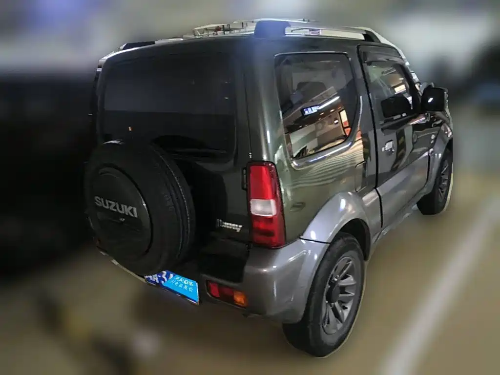Фото 2 - Suzuki Jimny (Import)