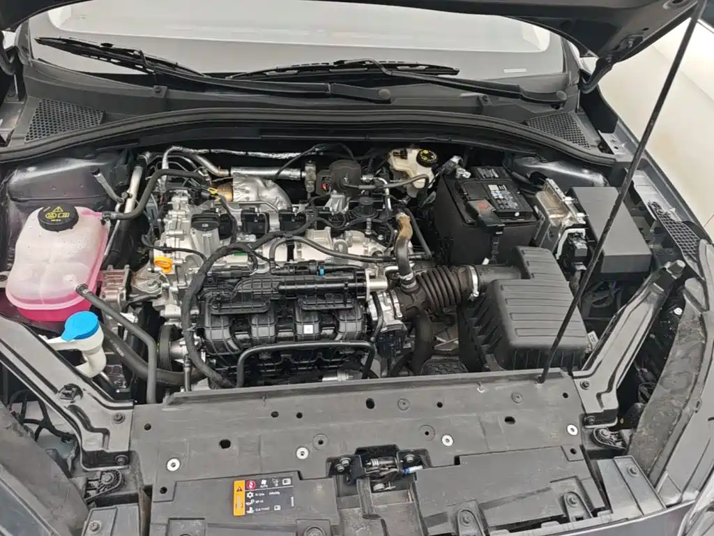 Roewe i5 2026 2026 1.5L CVT Luxury