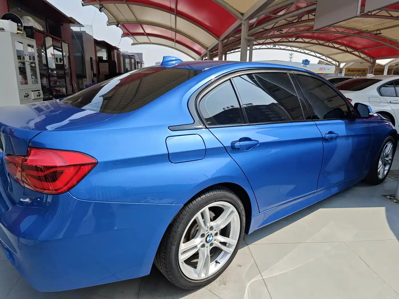 BMW 3 Series 2018 320Li Leading M Sport Package фото 6