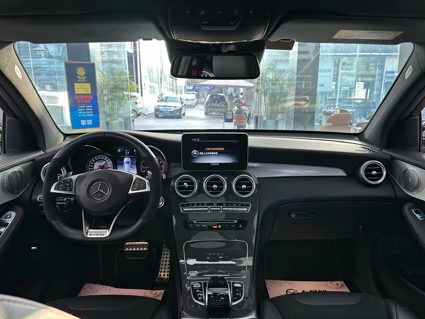 Mercedes-Benz GLC AMG 2017 AMG GLC 43 4MATIC Special Edition фото 15