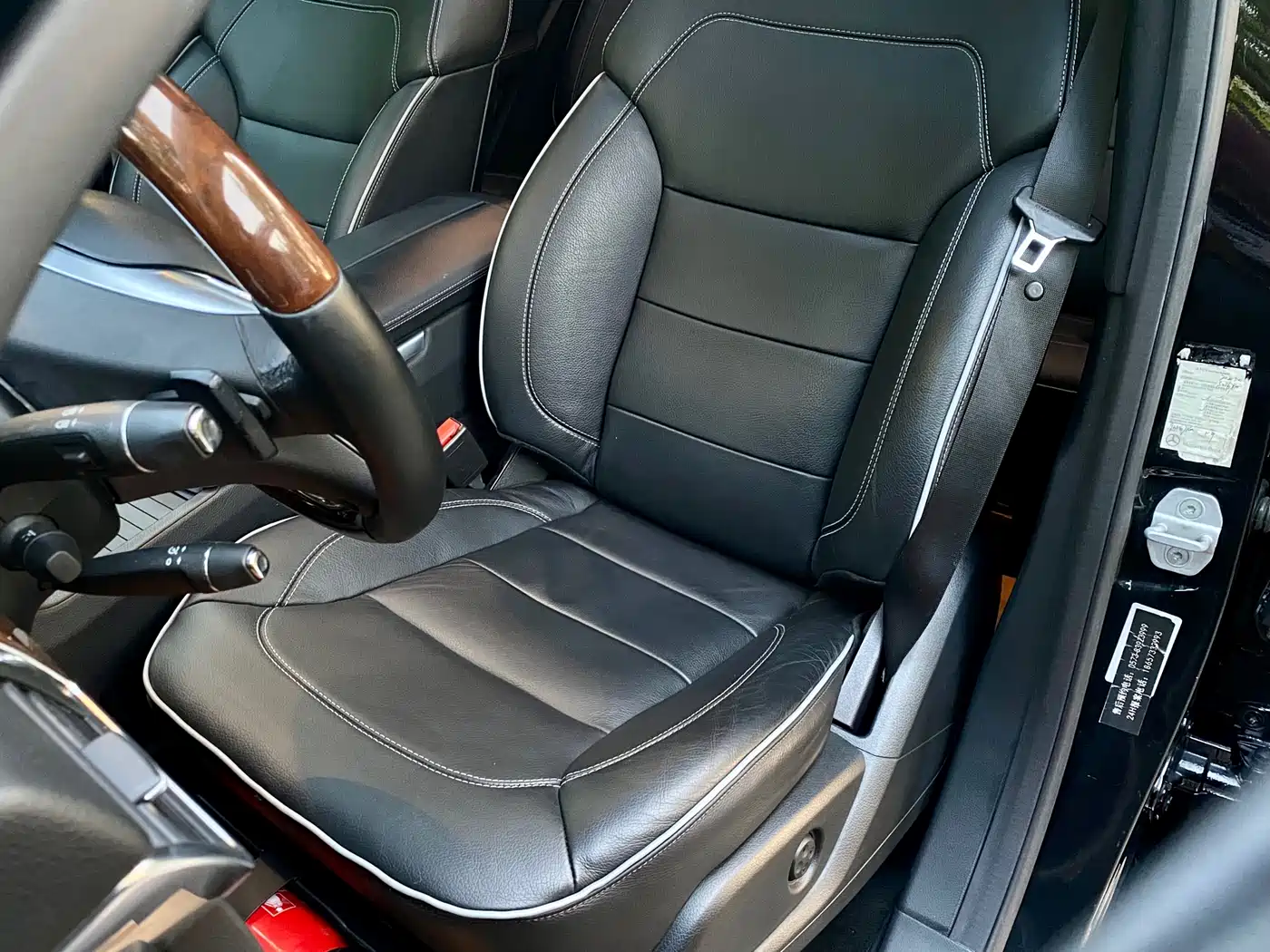 Mercedes-Benz M-Class 2012 Model ML 350 Luxury фото 10