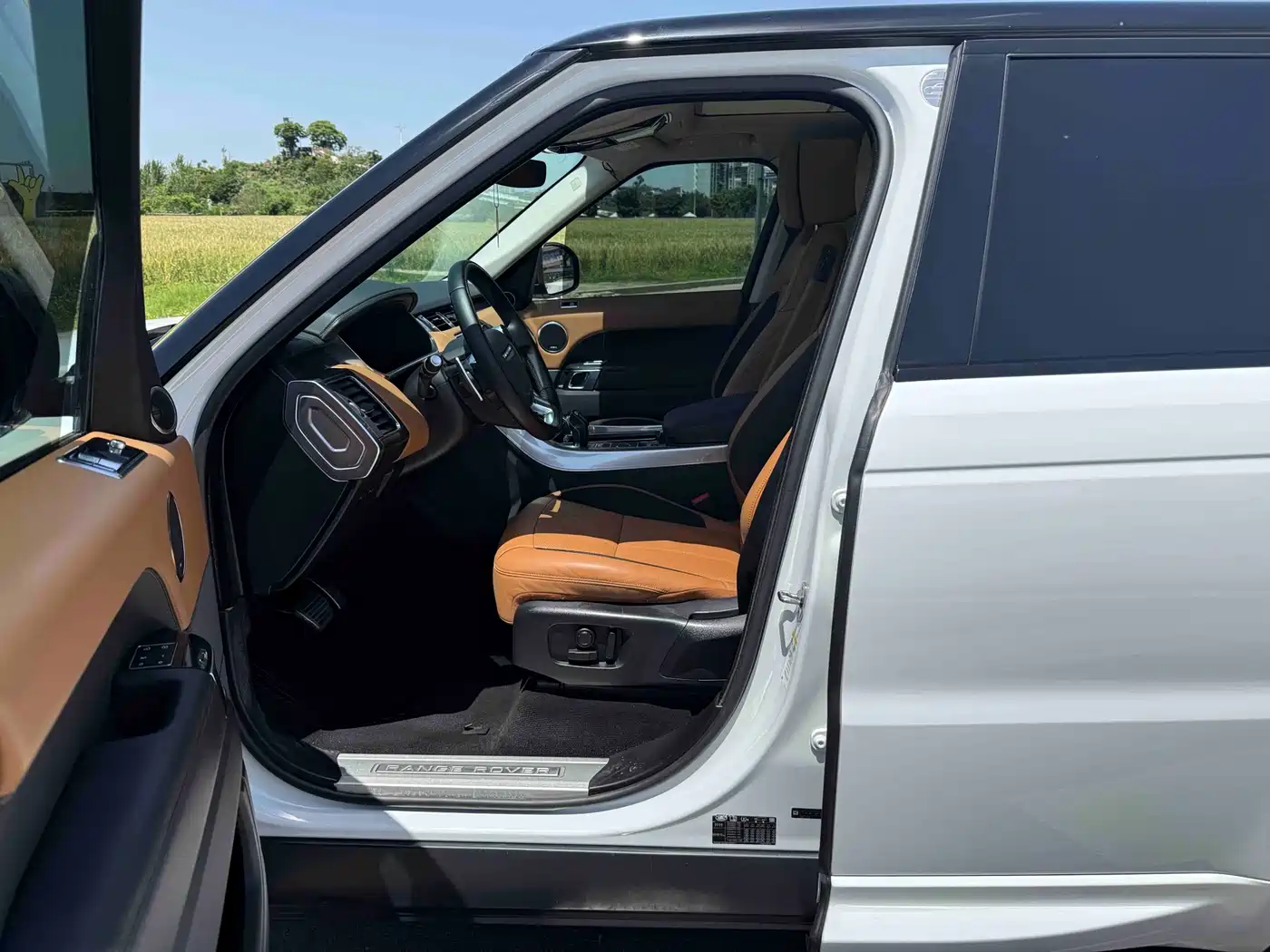 Land Rover Range Rover Sport 2021 3.0 L6 Gloss Black Edition фото 11
