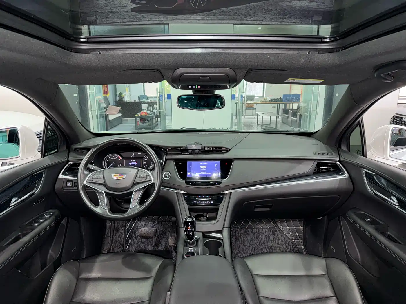 CADILLAC XT5