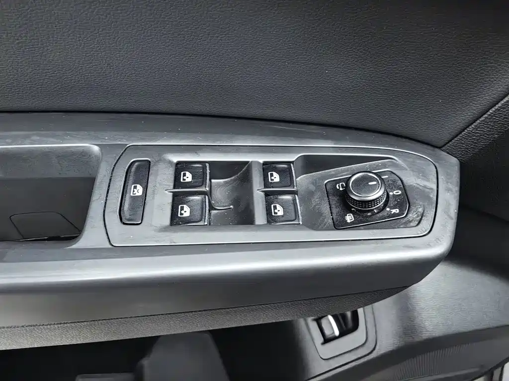 Фото 9 - Volkswagen Teramont