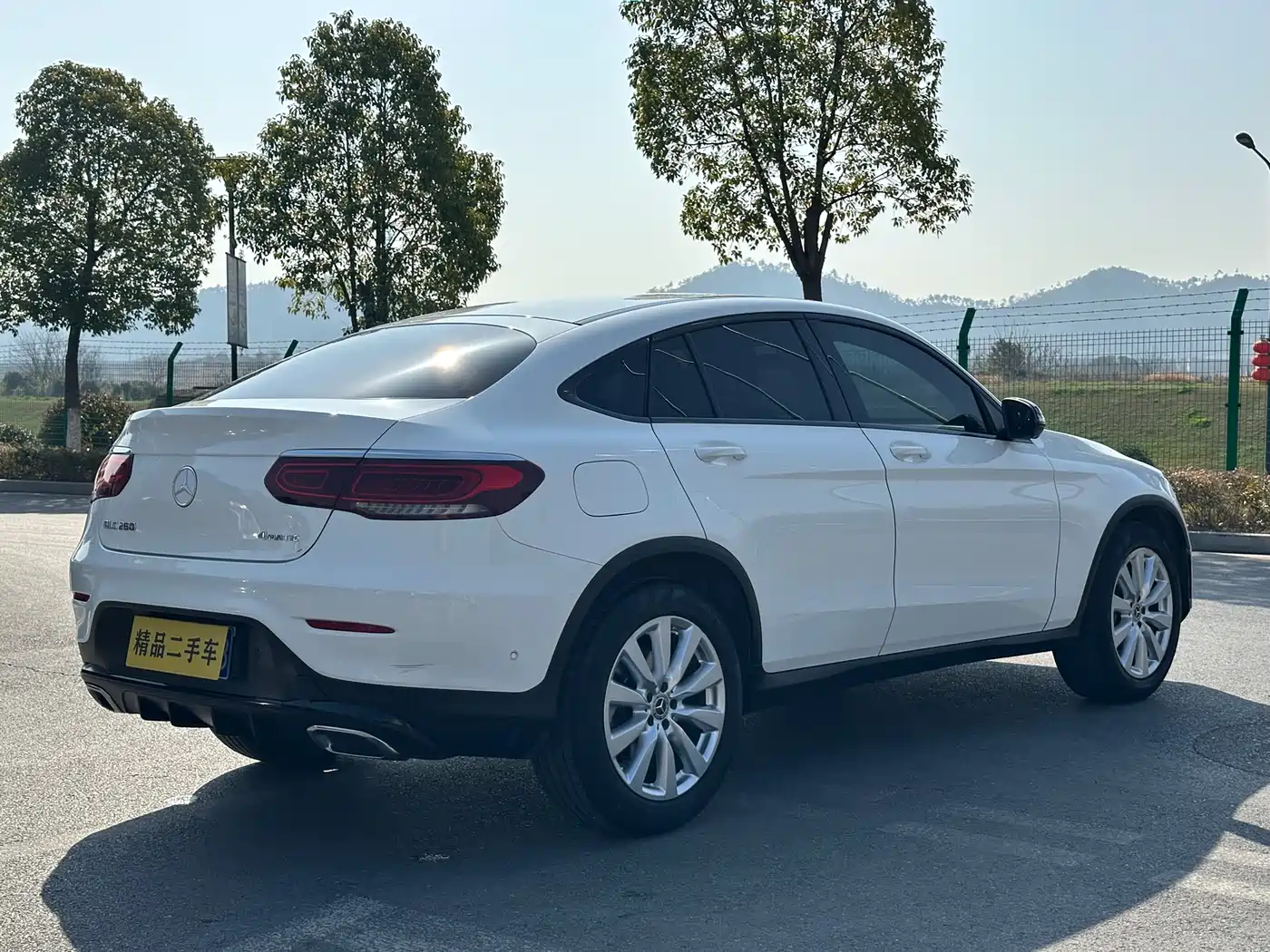Mercedes-Benz GLC Coupe 2021 GLC 260 4MATIC Coupe SUV фото 14