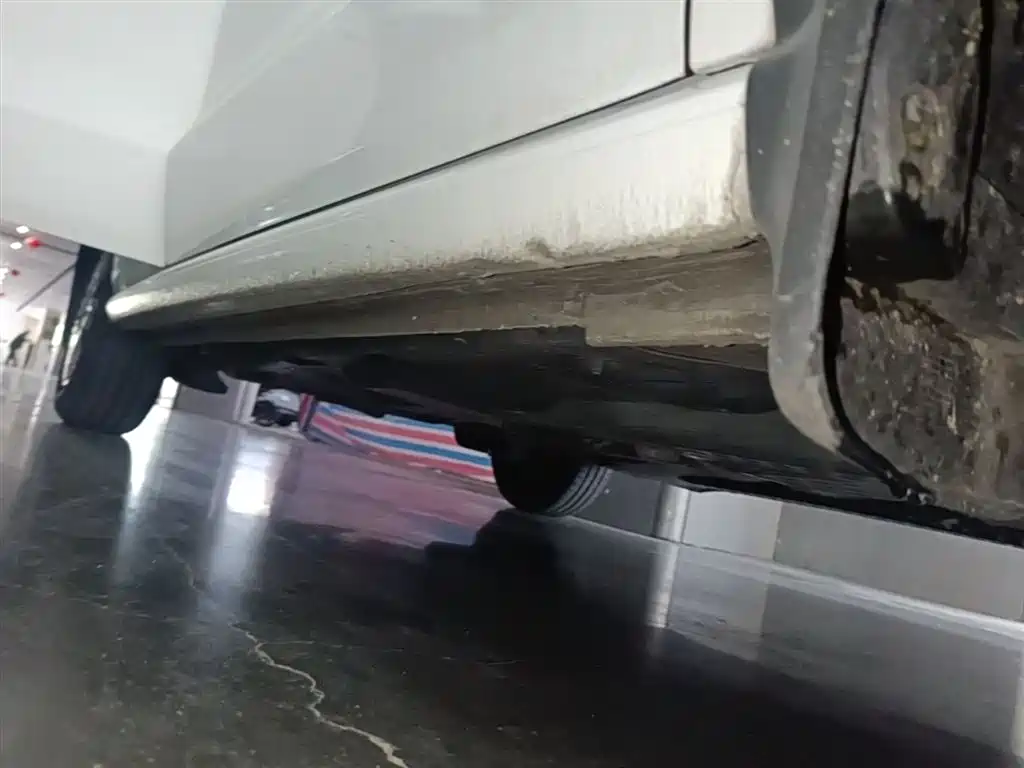 Volkswagen Polo 2016 1.4L Manual Trend фото 21