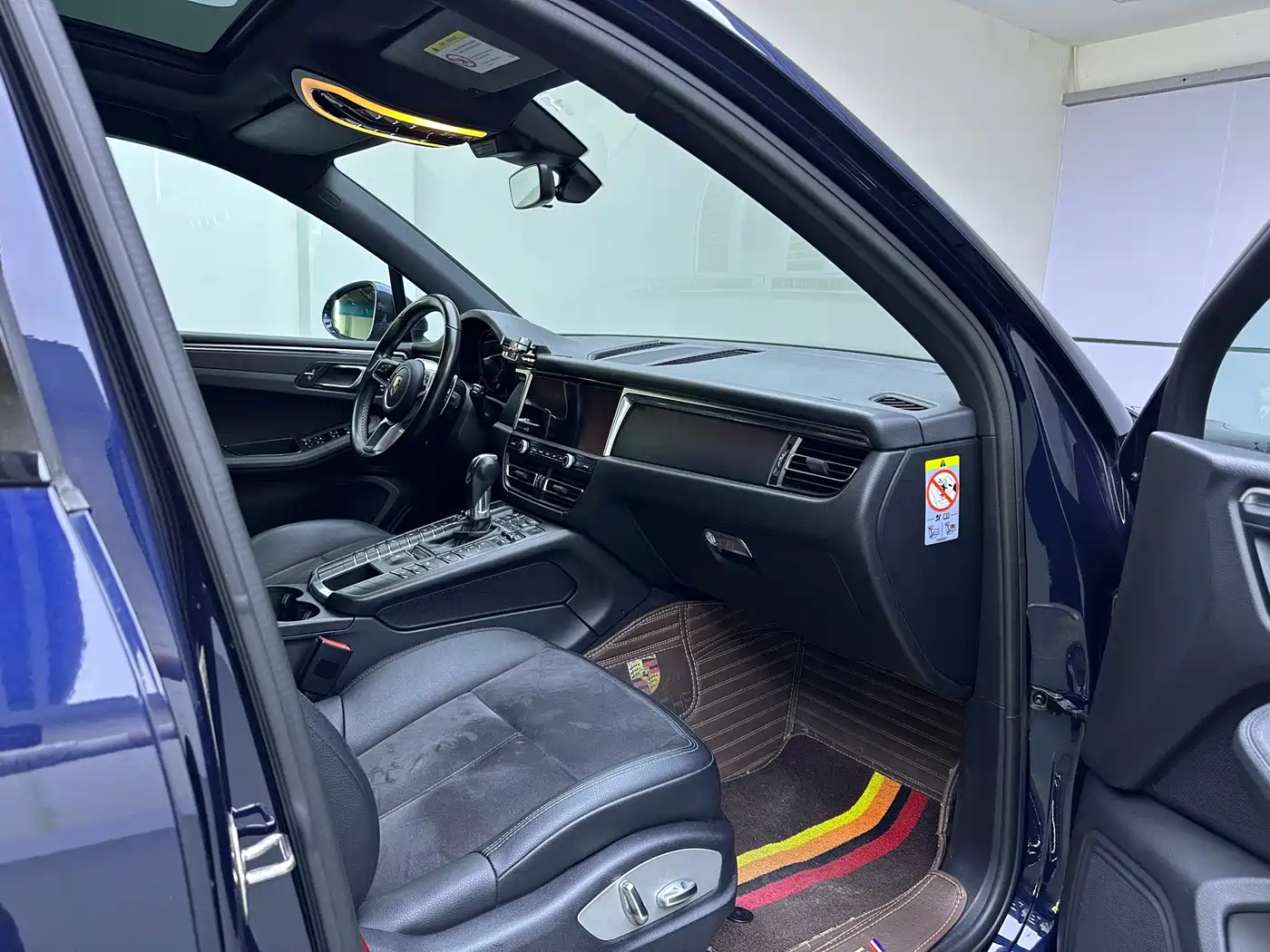 Porsche Macan 2018 Macan 2.0T фото 12
