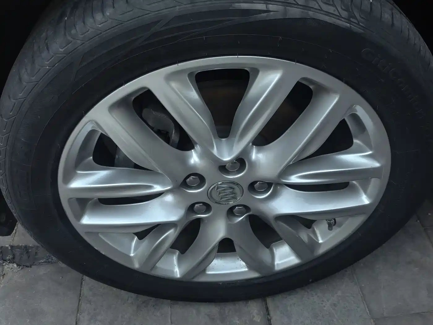 Buick Envision Plus 2018 28T 4WD Elite фото 15