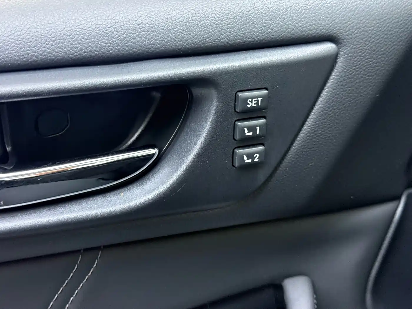 Subaru Legacy 2017 2016 2.5i AWD Glory Edition
