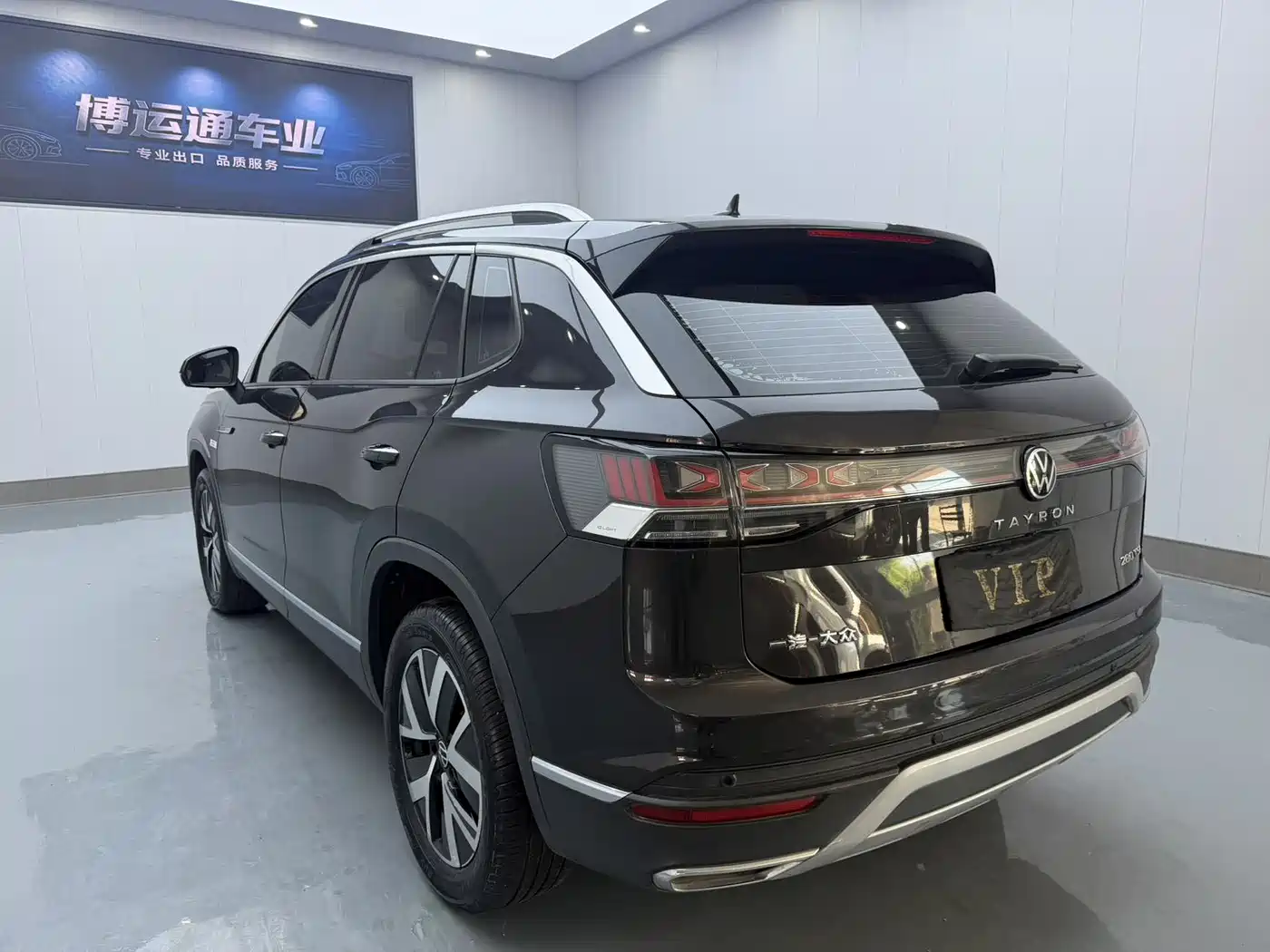Volkswagen Tayron 2023 280TSI 2WD Luxury Plus Advanced Edition фото 6
