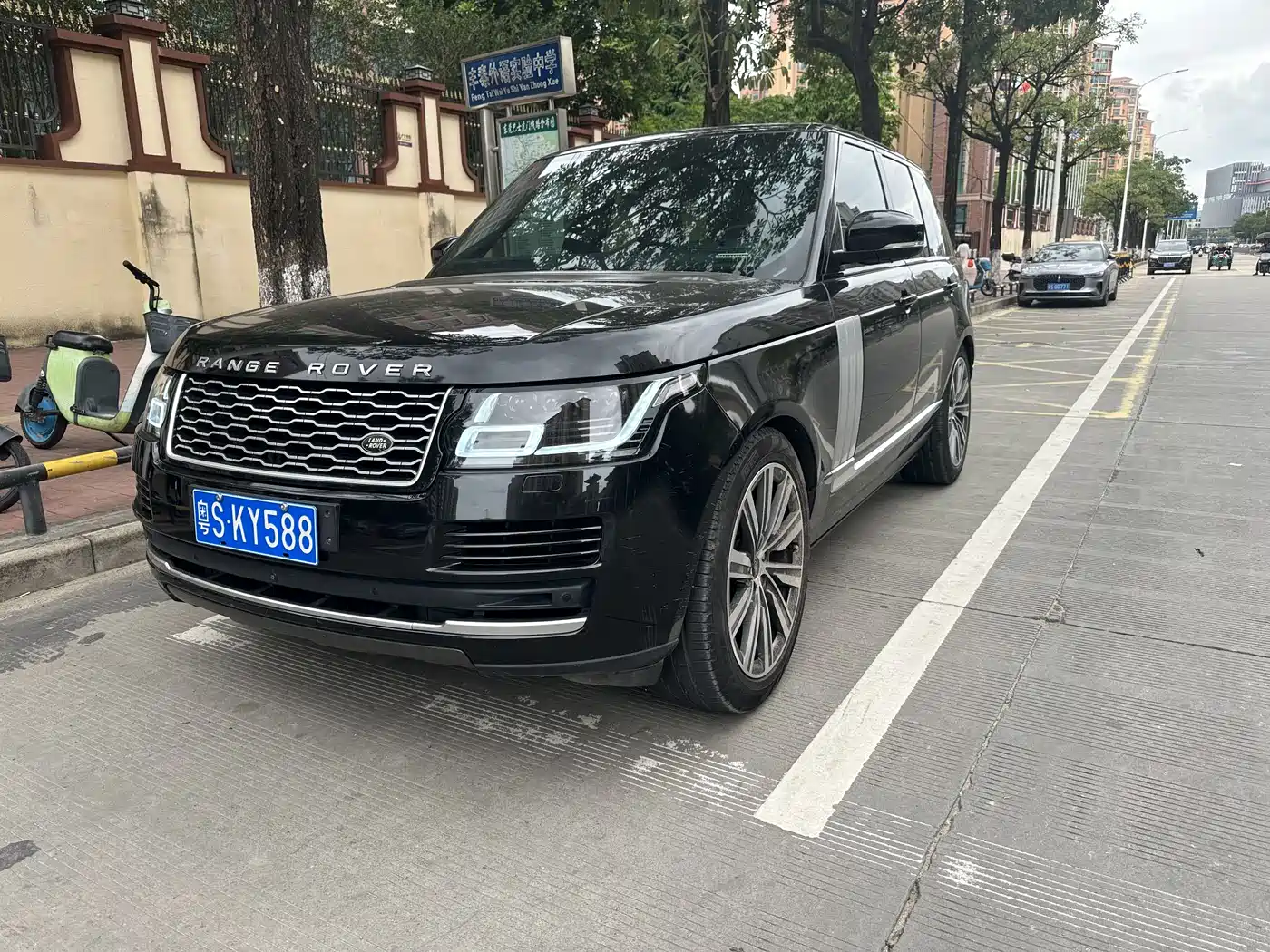 Land Rover Range Rover 2016 3.0 SC V6 Vogue LWB