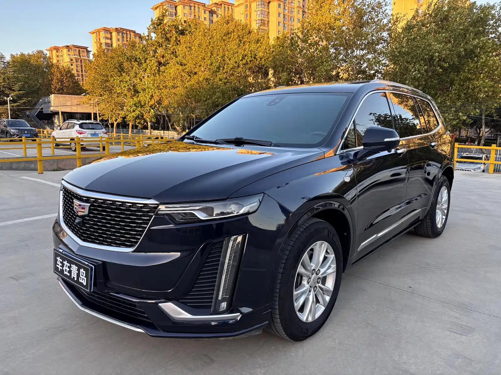 Photo 2 - Cadillac XT6