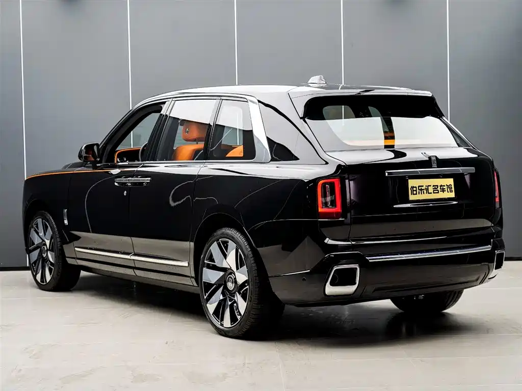 ROLLS-ROYCE CULLINAN