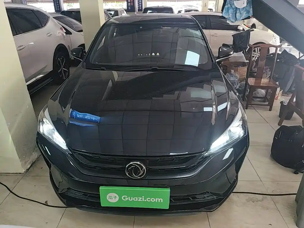 Dongfeng Aeolus Yixuan 2020 2020 230T Auto Dazzling Night Knight Edition