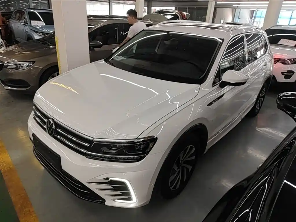 VOLKSWAGEN TIGUAN L NEW ENERGY