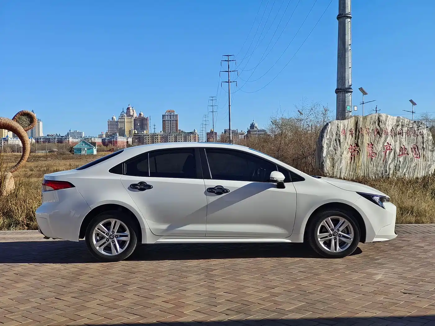 Toyota Levin 2021 185T CVT Luxury Edition фото 6