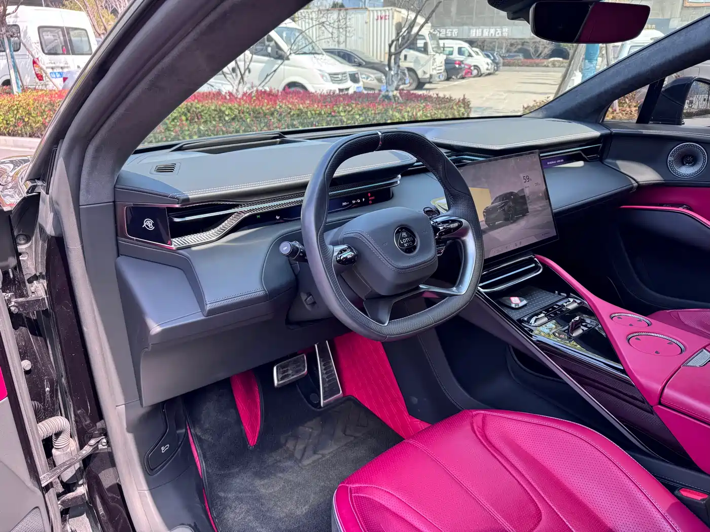 LOTUS SPORTS CAR ELETRE