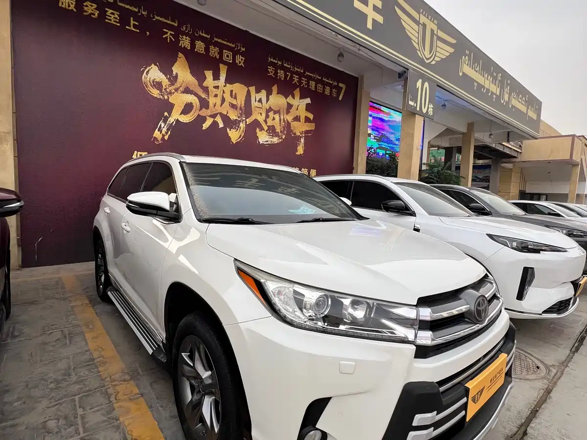 Toyota Highlander 2018 2.0T 4WD Ultimate 7-seater (China V) фото 3