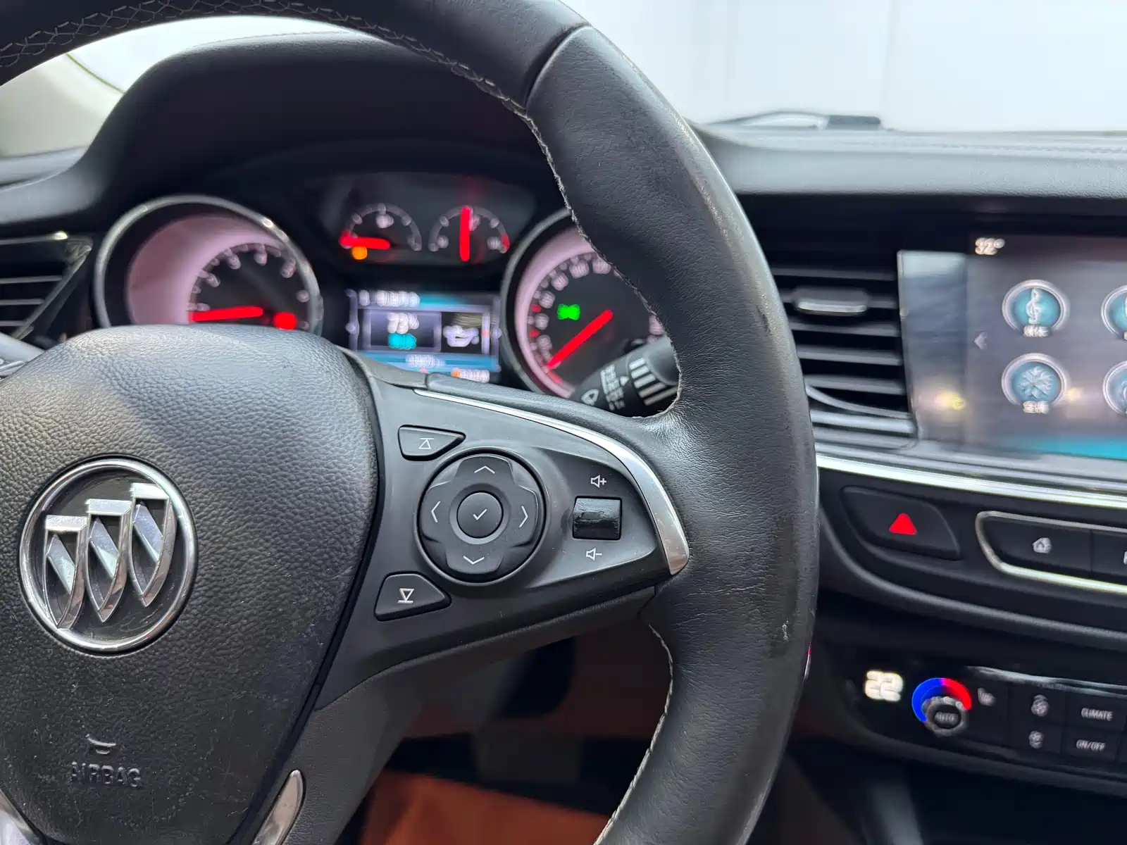 Фото 21 - Buick Regal