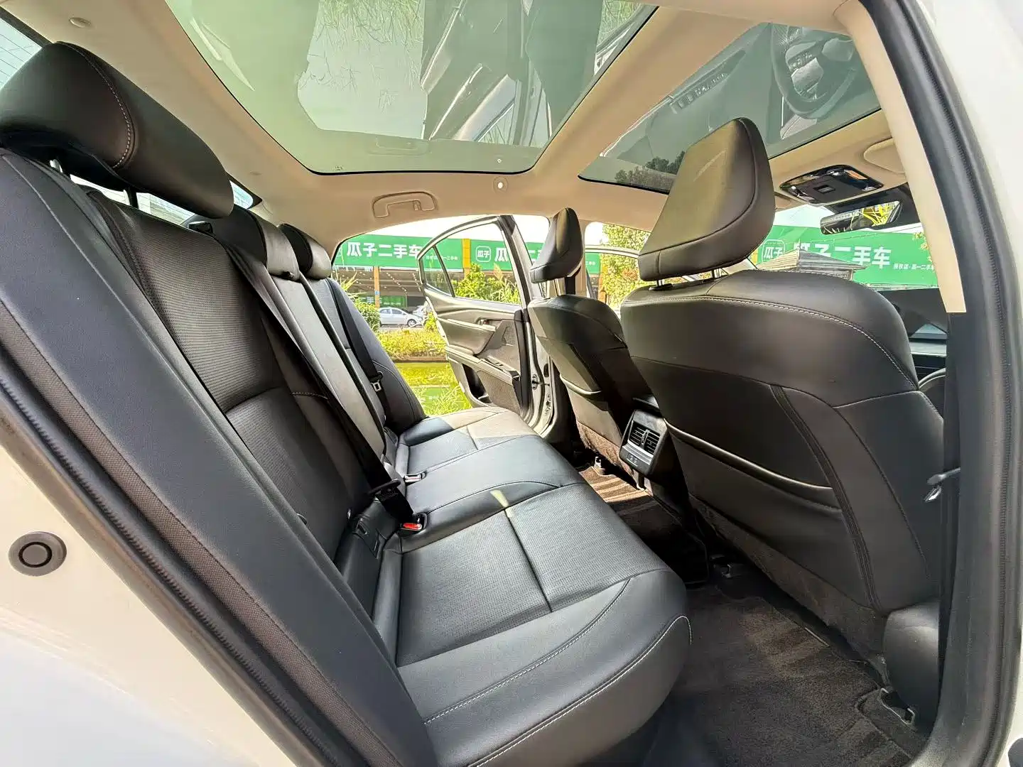 صورة 6 - Toyota Camry