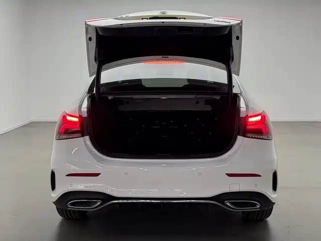 Фото 12 - Mercedes-Benz A-Class