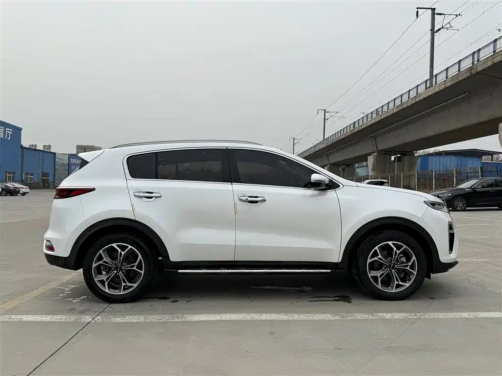 KIA KX5
