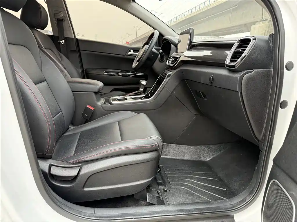 KIA KX5