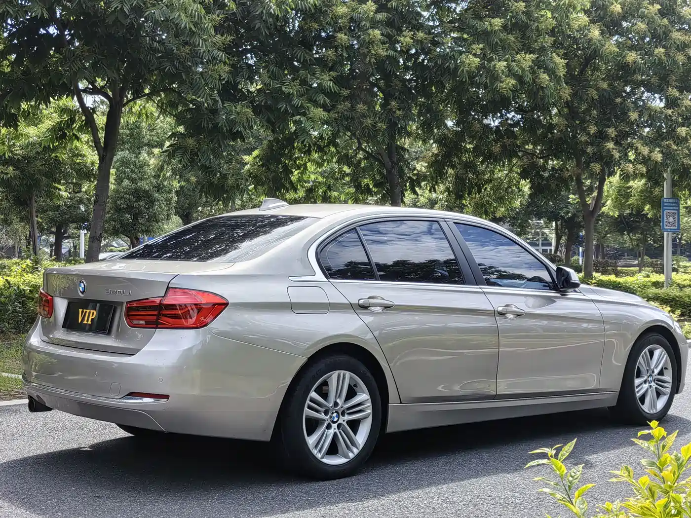 BMW 3 Series 2016 320Li Progressive фото 5