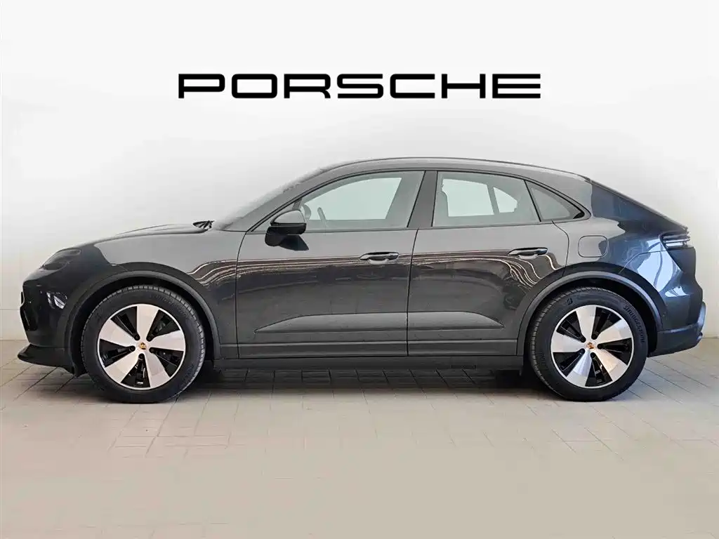 PORSCHE MACAN NEW ENERGY