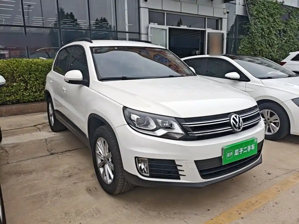 صورة 4 - Volkswagen Tiguan