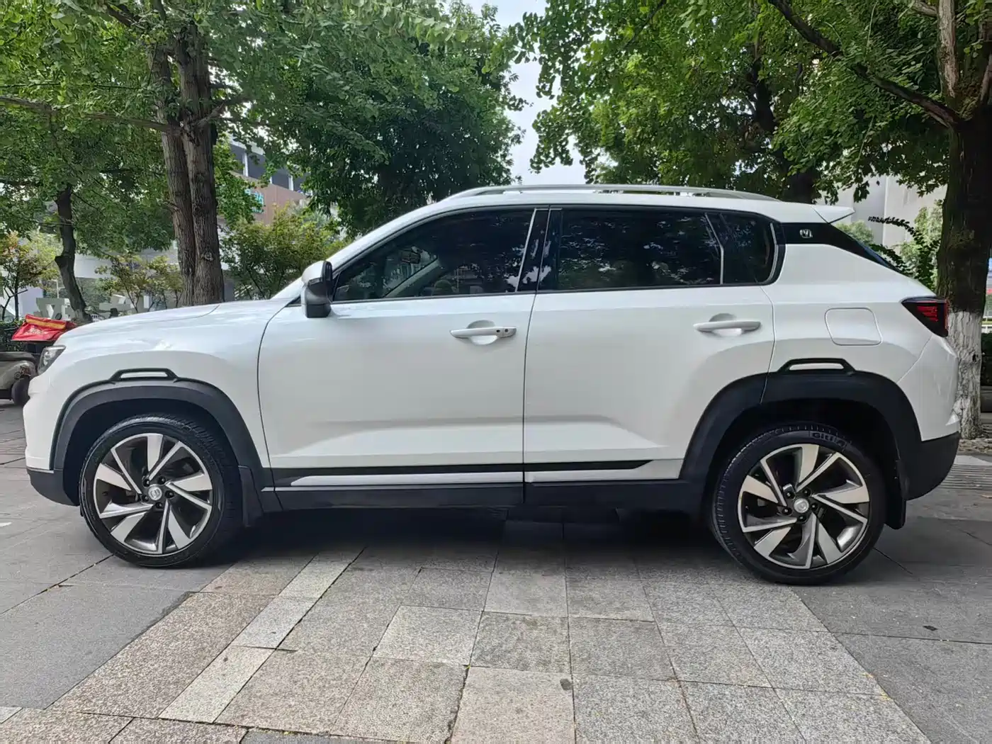Фото 7 - Changan CS35 PLUS