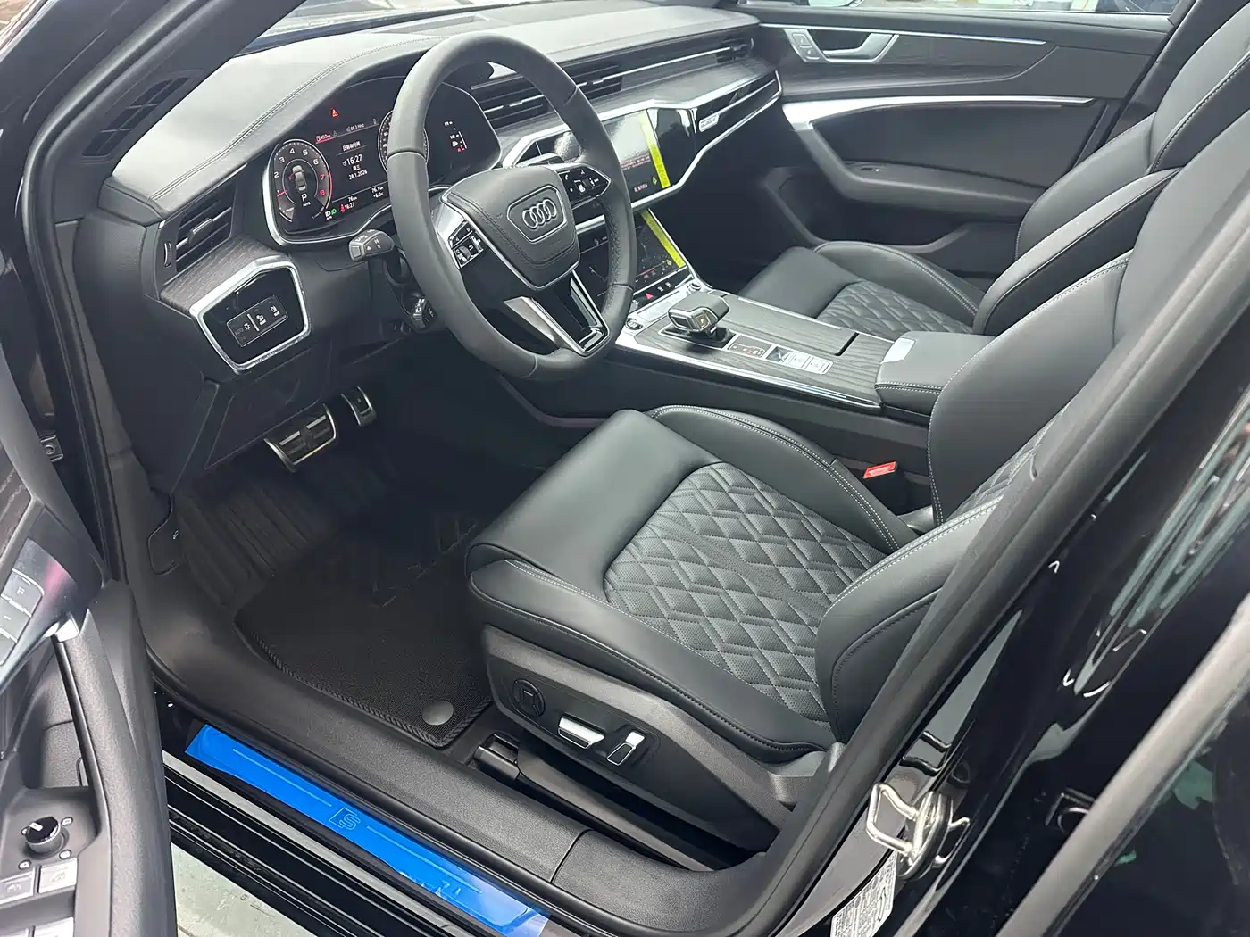Audi A6L 2026 Model Year 45 TFSI quattro Premium Dynamic фото 7