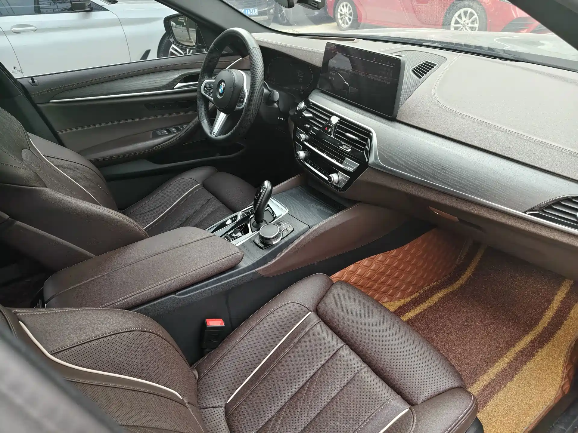 Photo 14 - BMW 5 Series