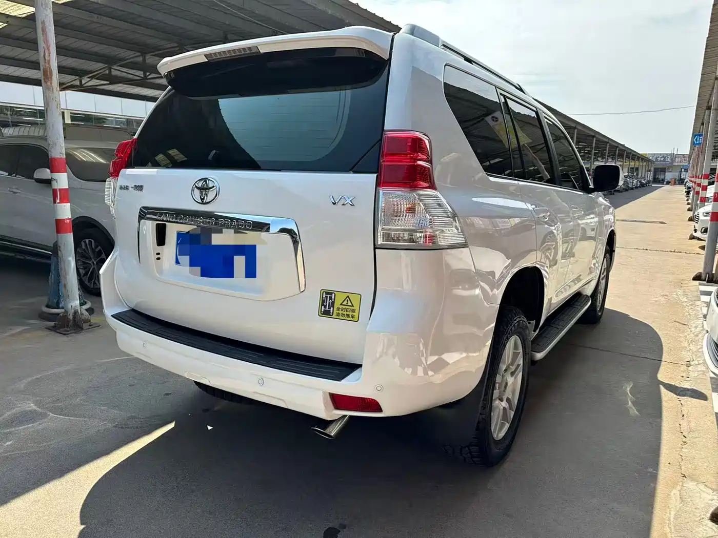 Toyota Prado 2010 4.0L Automatic VX NAVI фото 11