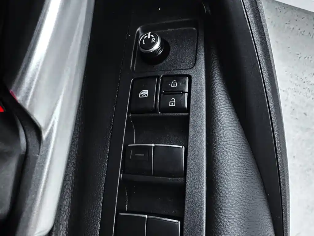 Toyota Corolla 2021 1.2T S-CVT Elite PLUS Edition фото 15