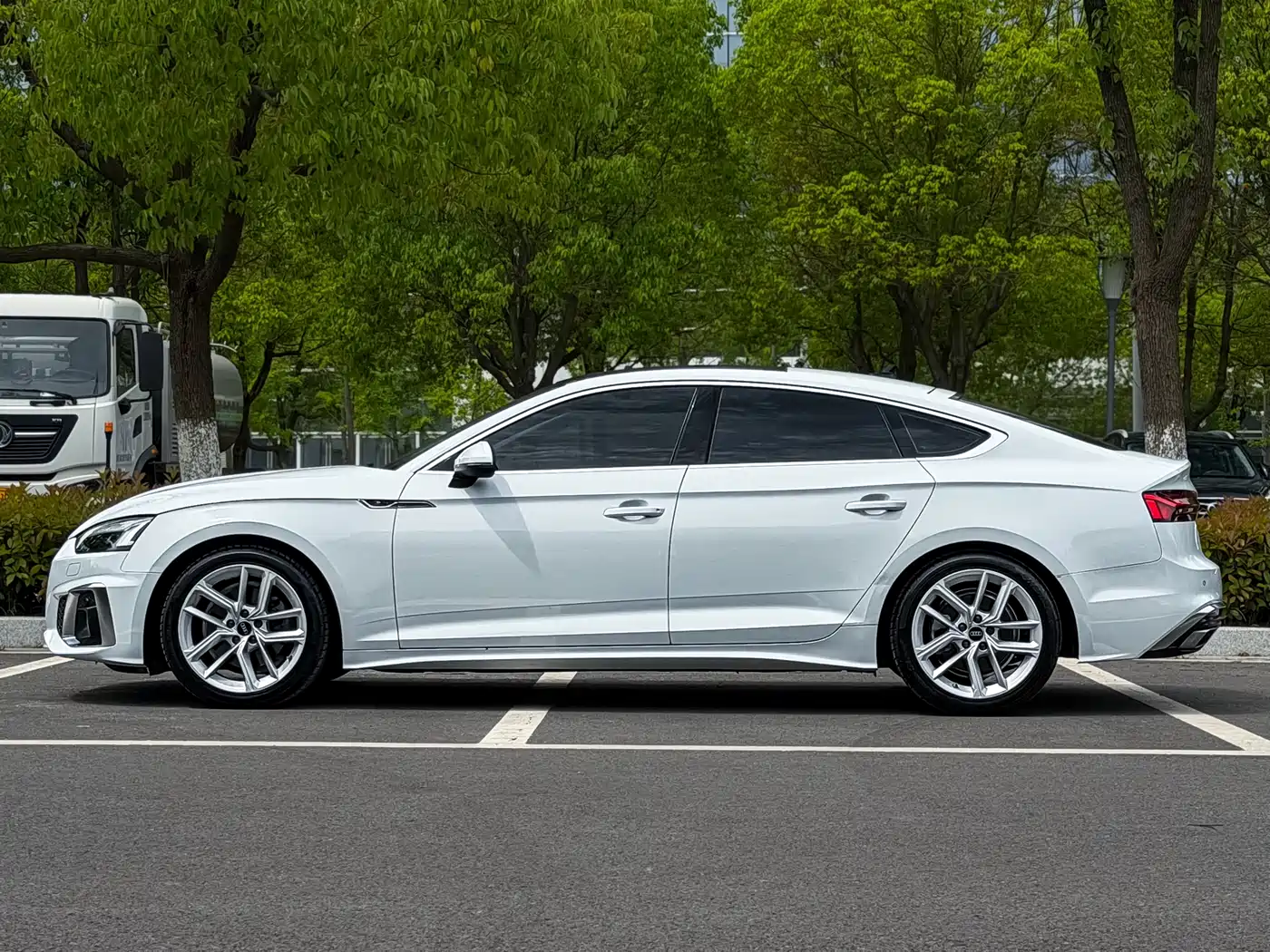 Audi A5 (Import) 2023 Sportback 40 TFSI Fashion Dynamic фото 4