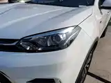 Фото 24 - MG Roewe RX5