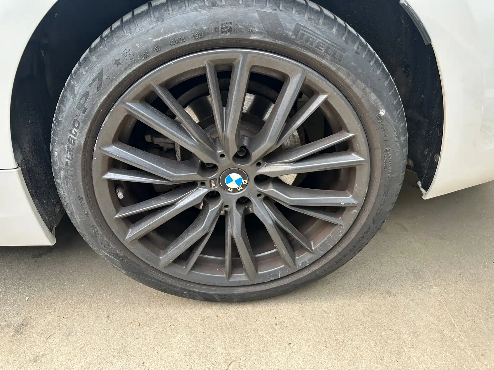 Photo 13 - BMW 3 Series