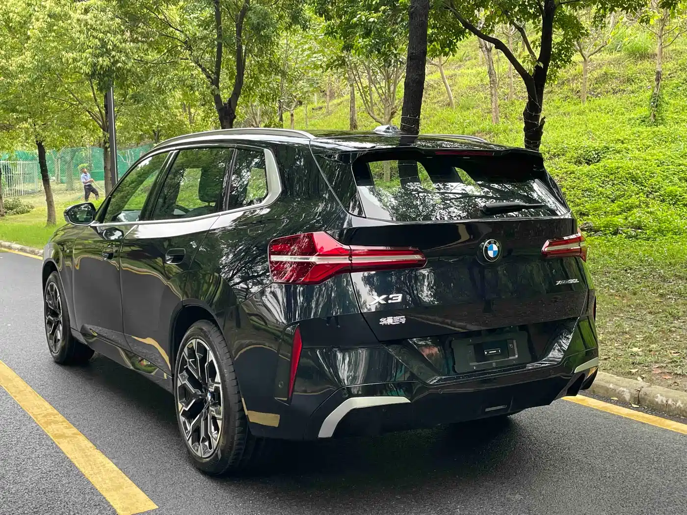 BMW X3 2025 xDrive30L Premium M Sport Package фото 6