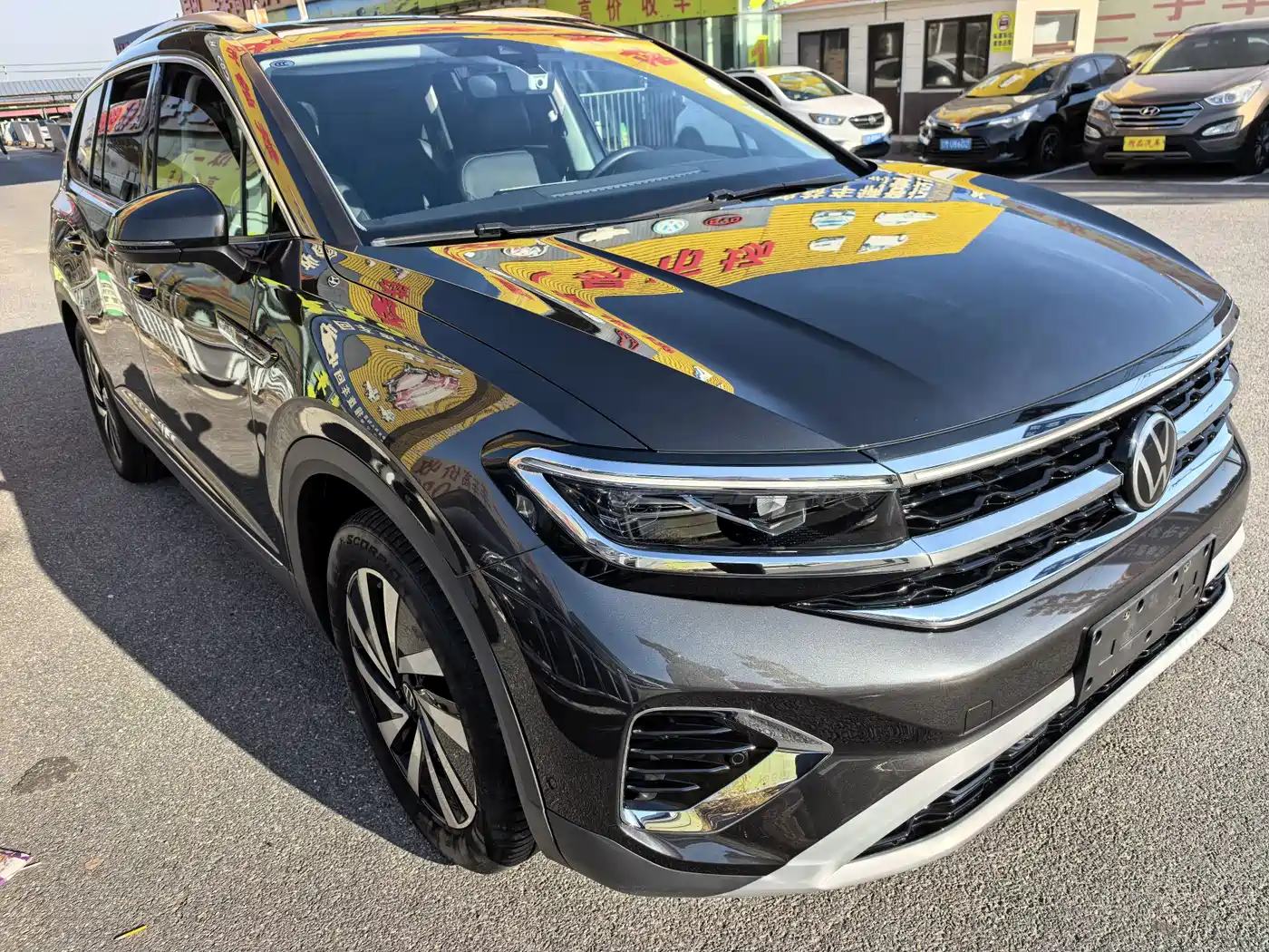 Volkswagen Talagon 2022 380TSI 4WD R-Line Explorer Edition 6-seater фото 3