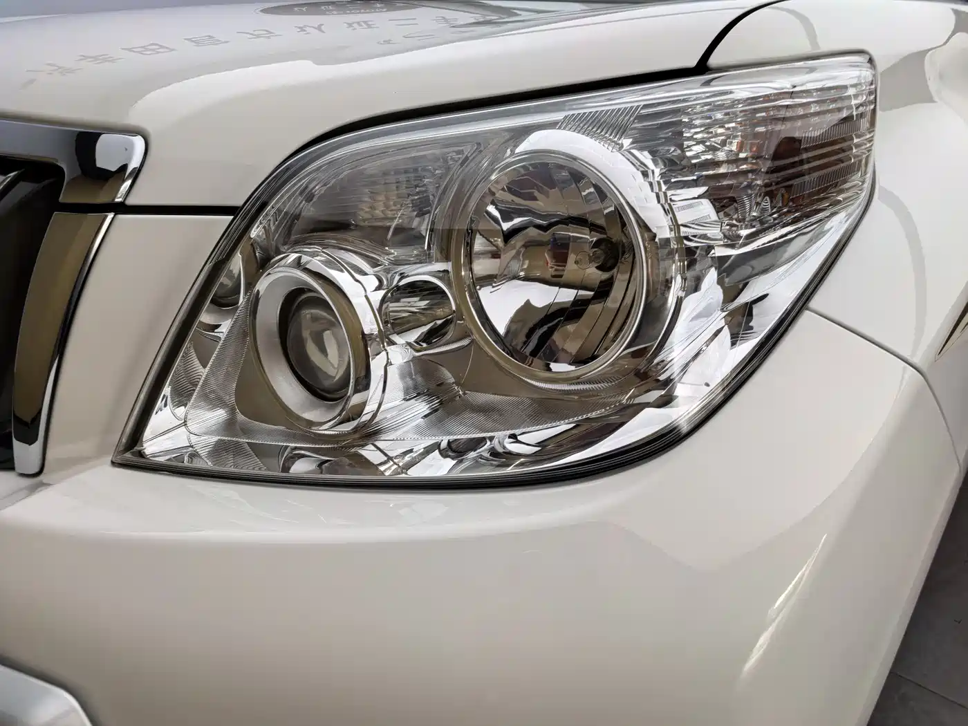 Toyota Prado 2010 4.0L Automatic TX-L фото 15